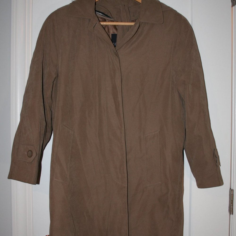 London Fog Tan Trench coat Size Petite Medium